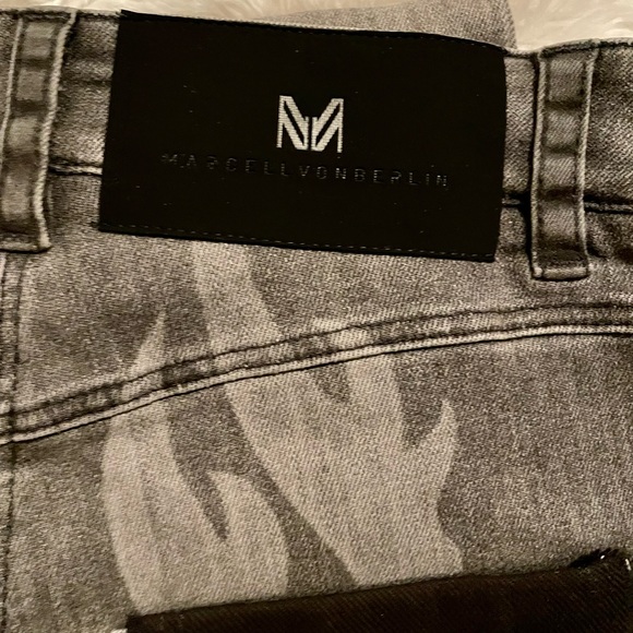 Marcell Von Berlin Skinny Distressed Jeans - Picture 8 of 13